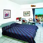 Anissa 4*