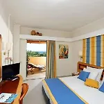 Anissa 4*