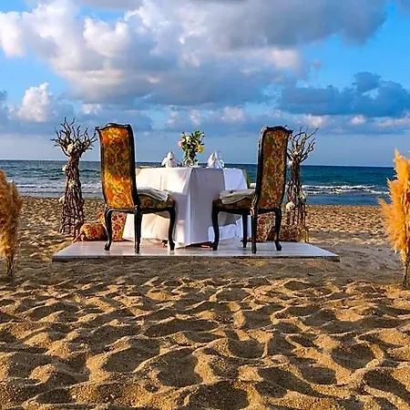 Anissa Hersonissos (Crete)