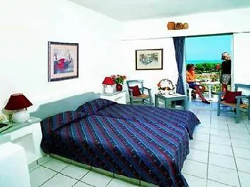 Anissa 4*
