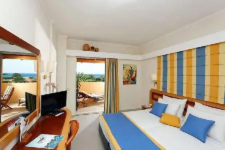 Anissa 4*